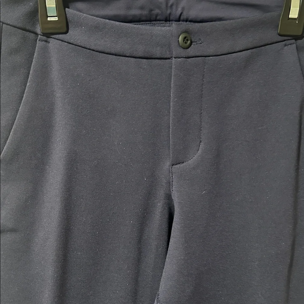 Lululemon On The Move Pant 28”